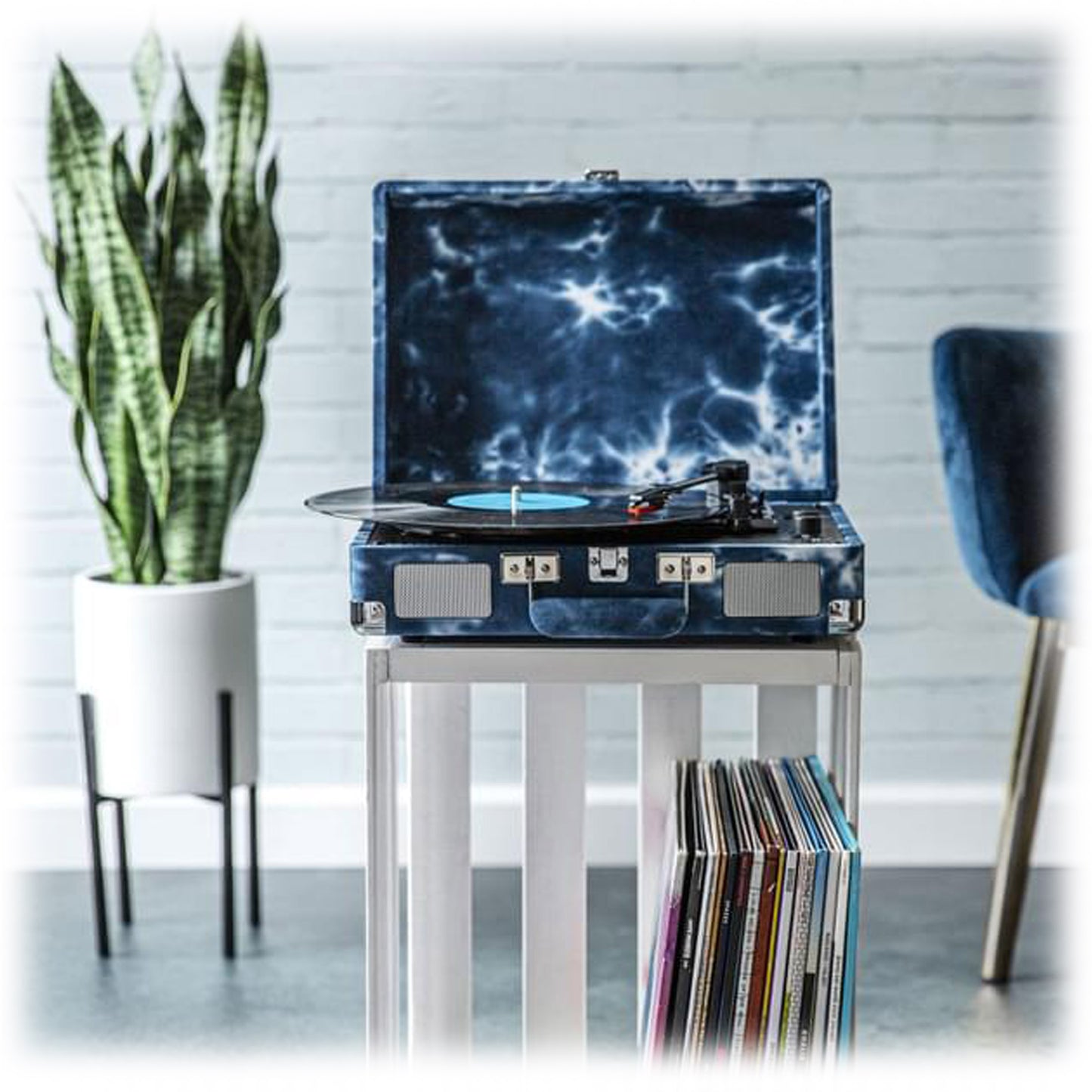 Crosley Cruiser Plus Bluetooth Turntable 3 Speed Retro Indigo Blue