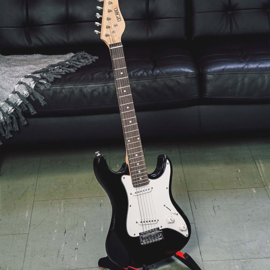 3rd Ave by Nomans 3/4 Size Black Electric Guitar with Accessories Teens Kids Beginner 8 to 16