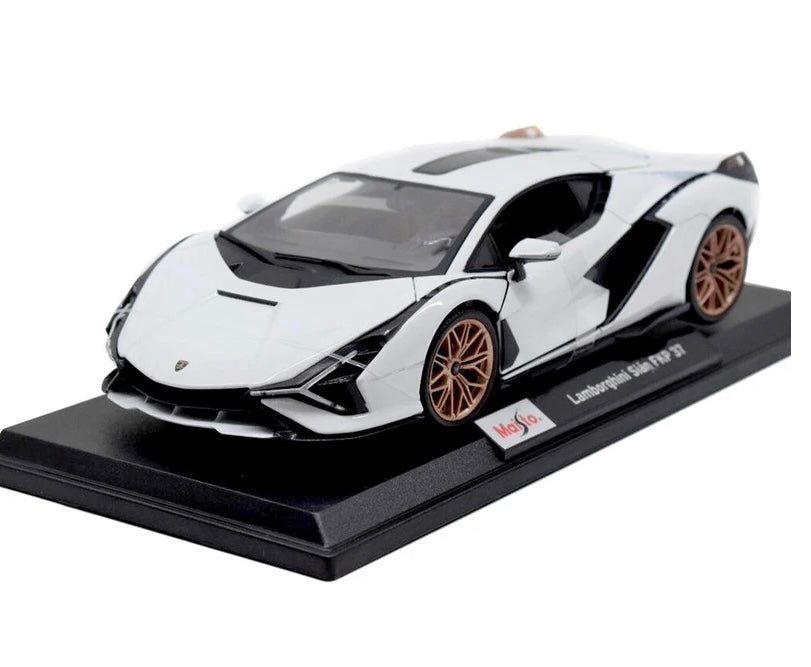 Maisto 1:18 Lamborghini Sian FKP 37 V12 Hybrid White Diecast Model SE Edition