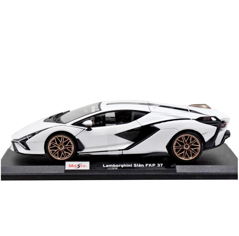 Maisto 1:18 Lamborghini Sian FKP 37 V12 Hybrid White Diecast Model SE Edition