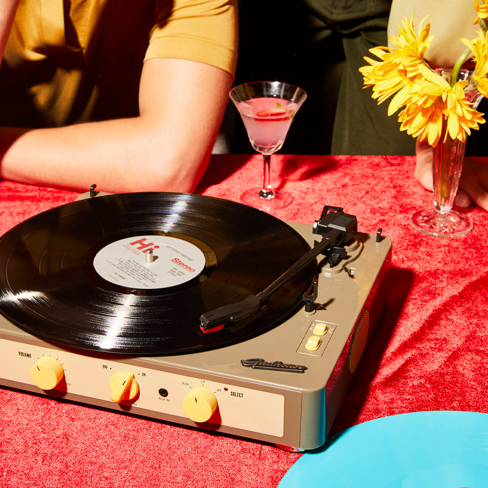 Gadhouse Brad MKII Bluetooth Turntable Record Player 3 speed Portable - Grey